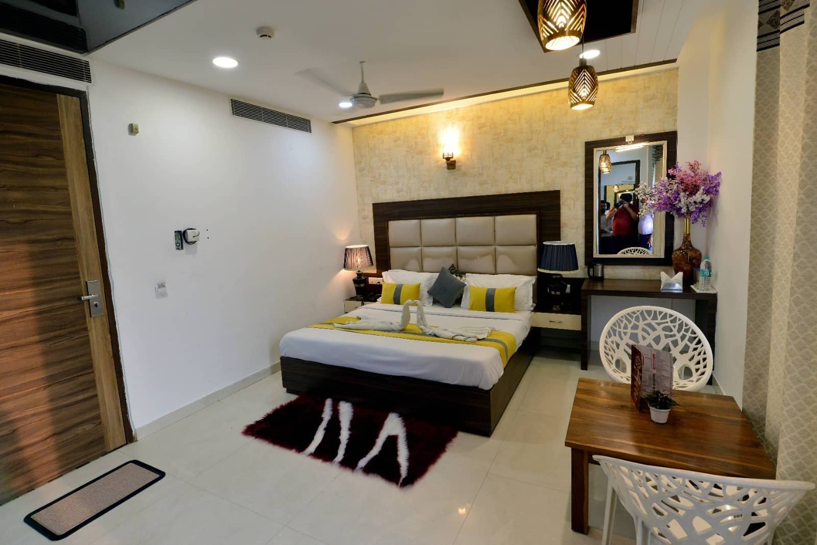 room 4
